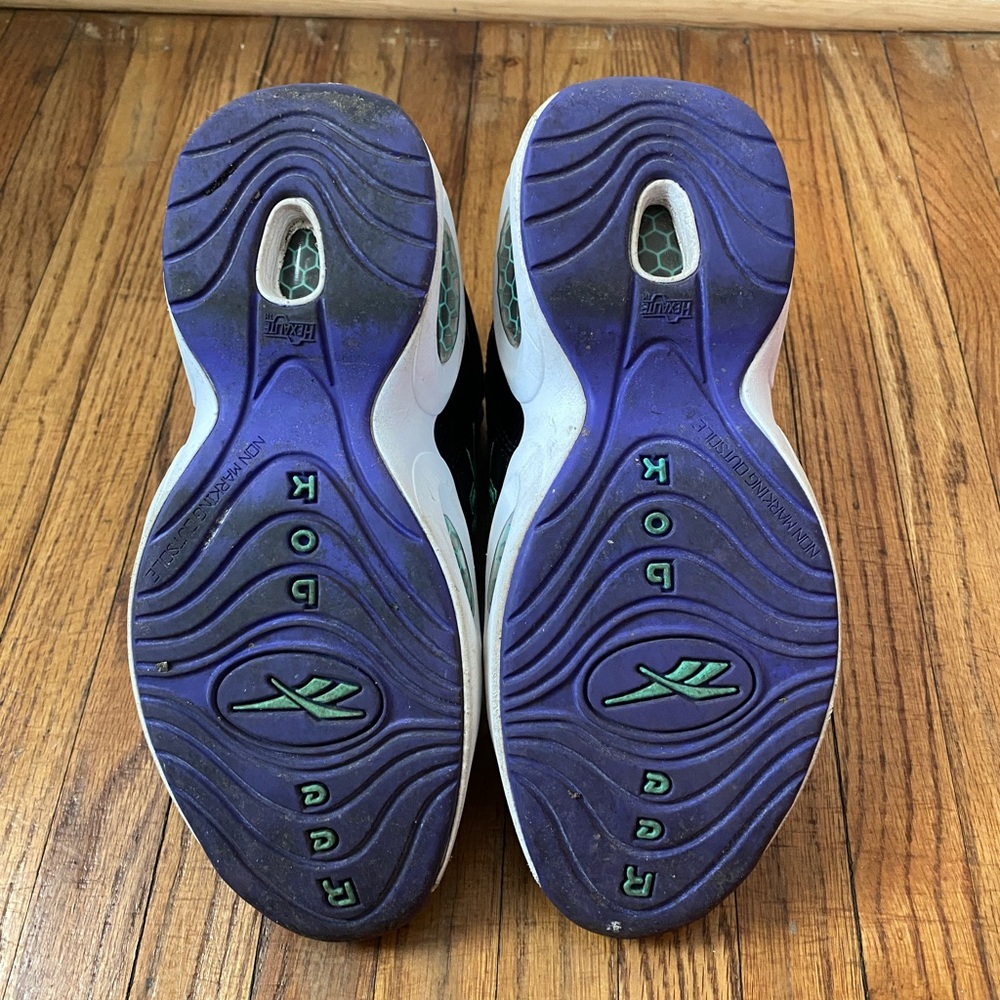 Reebok Question - Picture 6 of 8